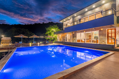 StayVista at La Sierra in Lonavala | 5 BHK Luxury Villa