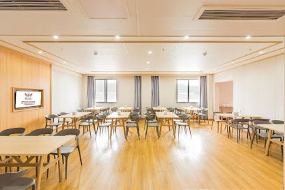 Linquan Jinbo Hotel