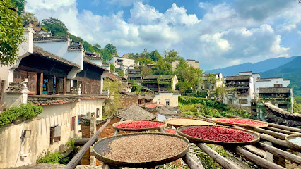 Wuyuan Huangling Mountain one night