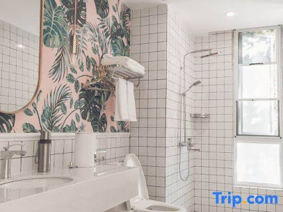 About 108 homestays in haikou