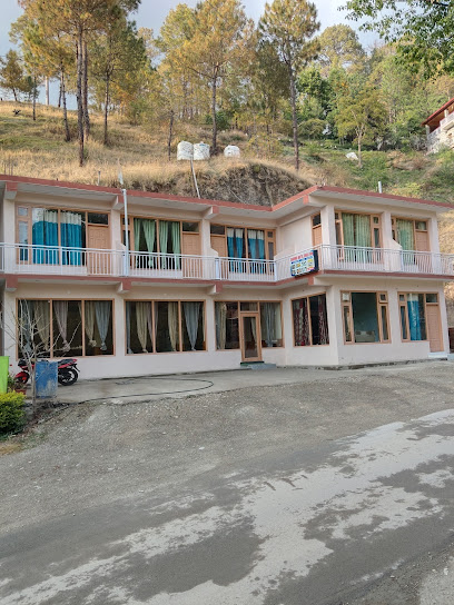 Sharma Hotel Chail