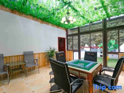 Jinuo Shanzhuang Hostel