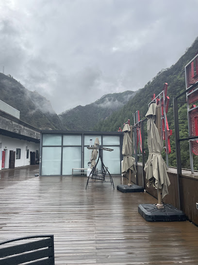 康巴·藏驿酒店