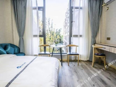 Yunshang Courtyard Boutique Hotel