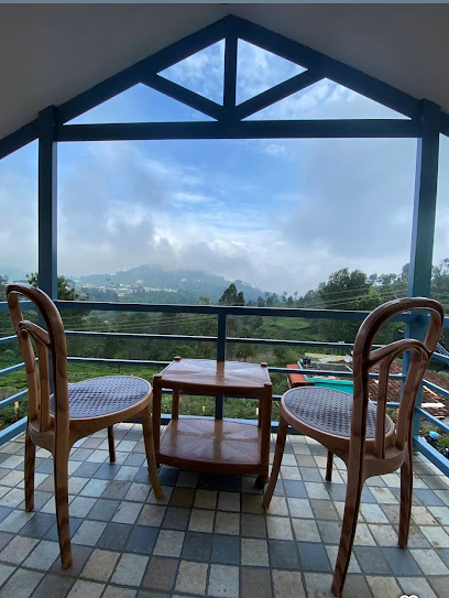 Myspace Holiday Inn - BLU MONT LOFT