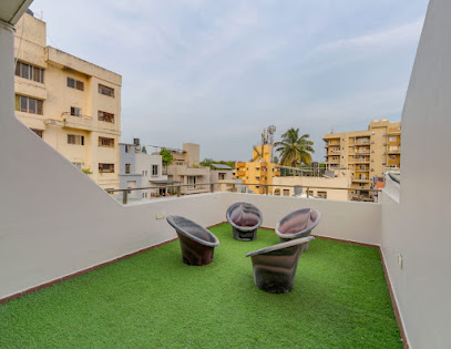 Giriraj Homestay 3BHK with driver room