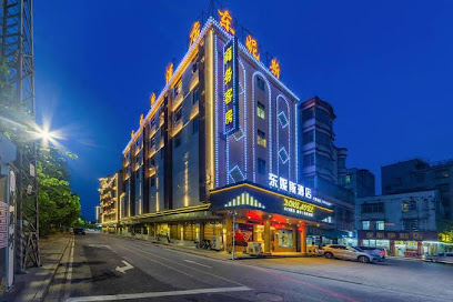 Donis Hotel
