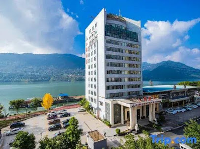 Yunyang Jiangjin Hotel