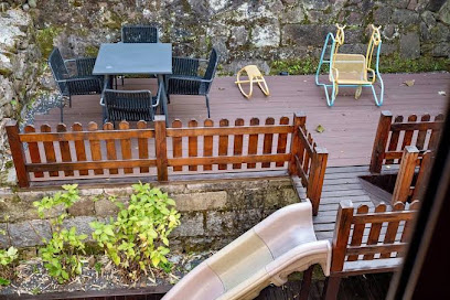 Sanfuyizhai Homestay
