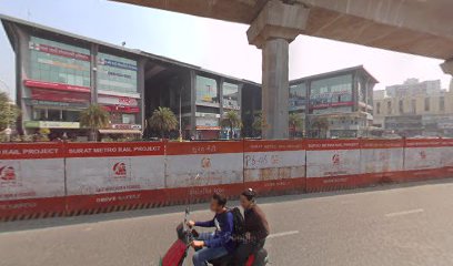 OYO 85854 Hotel Gold