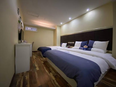 CAIHE THEME HOTEL