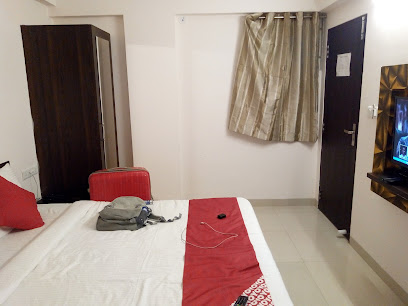 OYO 27993 Hotel Anushree