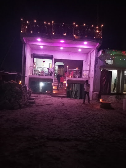 Radhey hotel