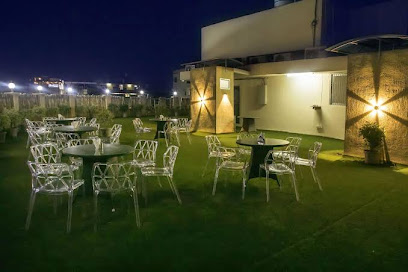 Hotel Ganges Grand - Varanasi