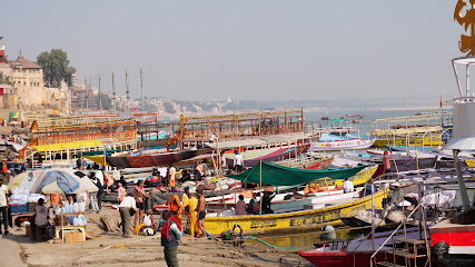 Anand Kanan ( a premier guesthouse)