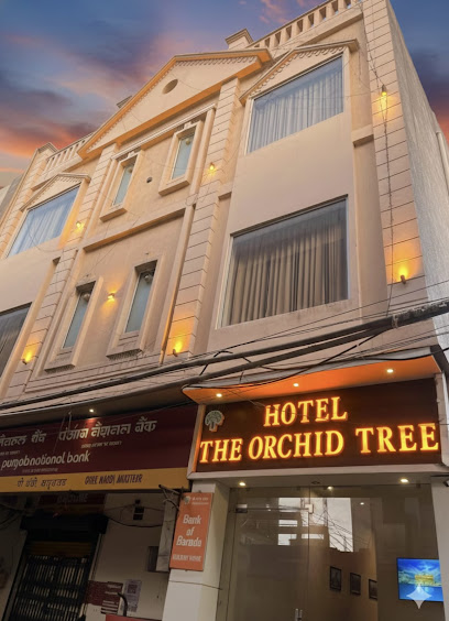 Hotel The Orchid tree - Walking from Golden Temple