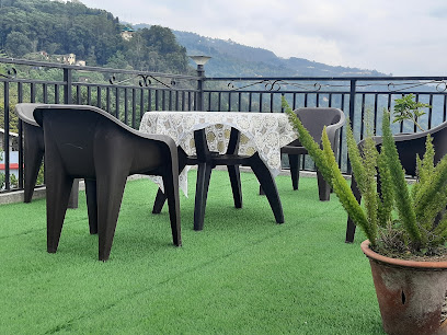 The Sangam Homestay, 7th Mile, Near View Point, Rishi Road, Kalimpong