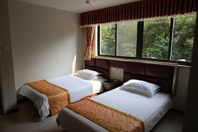 Huashun Theme Hotel