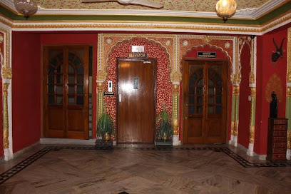 HOTEL ROYALE PLAZO - ( Hotel Near Umaid Bhawan Palace | Hotel Near Airport | Hotel Near Clock Tower )