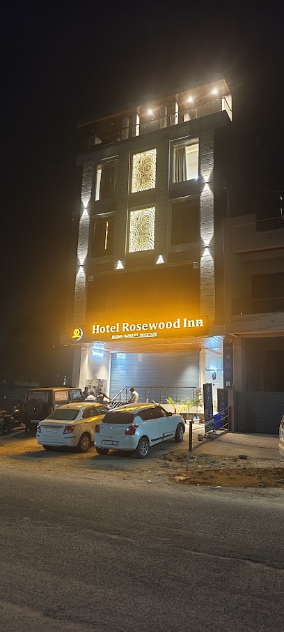 Hotel Rosewood Inn
