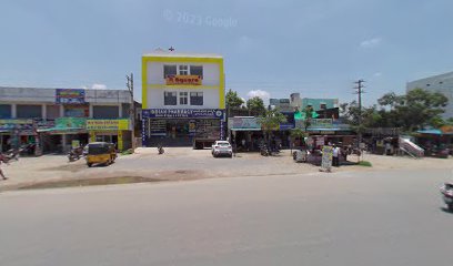 OYO Hotel R Square