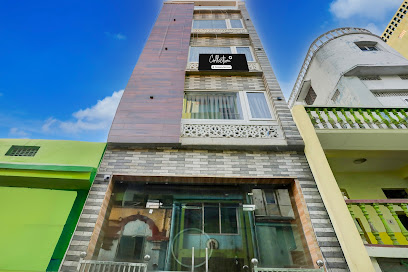 Collection O by OYO Manikarnika Sahi Near Jagannath Temple