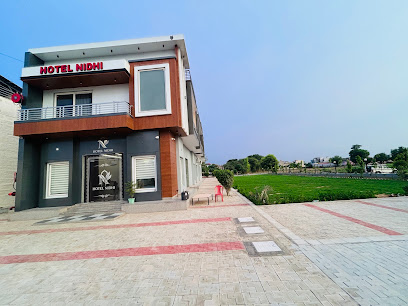 Hotel nidhi