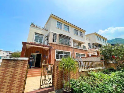 Guangzhou Hot Spring Rafting Bishuiwan New Village Villa