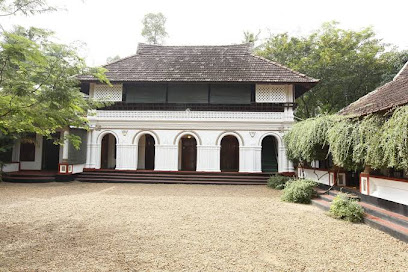 Kumarakom Tharavadu - Heritage Hotel