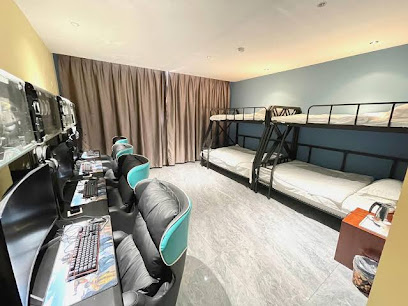 Snail Network Theme Hotel Duolun