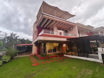 Bookaro Stays - 12Oaks Villa