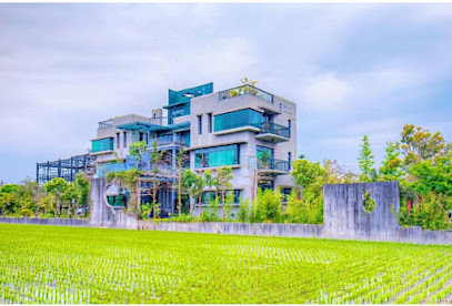 建築師湧泉泡湯會館