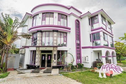 背寧帆石 Banifanz House