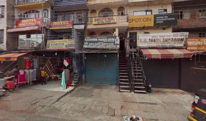 Hotel Sumit Palace