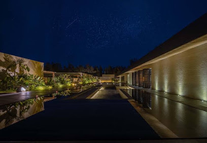 Weizhou Island Coral Reef Hotel
