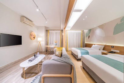 Pafei Apartment