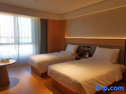 All season hotel
