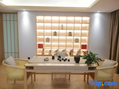 Platinum Celebrity Hotel