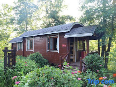 Pingli Caravan Chalet Homestay