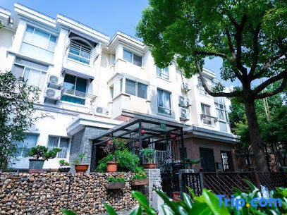 Sanjiantang Jingshe Boutique Homestay
