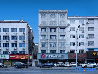 Yiyi Chain Hotel