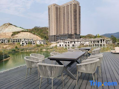 The Foguntrano Hotel