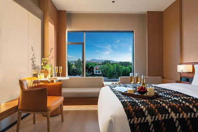 Kunming Hulanjian healing Resort Hotel