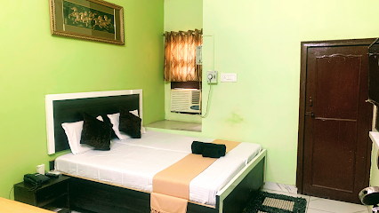 Hotel Shri Anand
