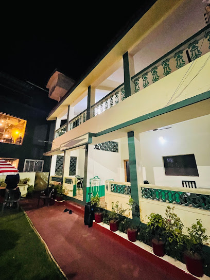 Hotel Raaj Inn
