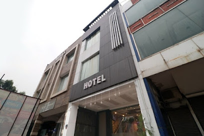 HOTEL Pee Kay Royal