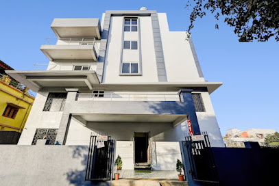 OYO Flagship Salomi Premium