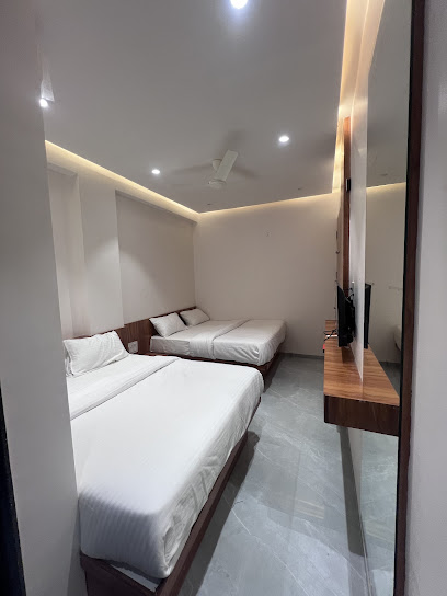HOTEL RUDRAKSH