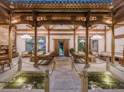 Moji Boutique Hotel