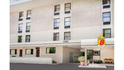 Super 8 by Wyndham Chicago IL